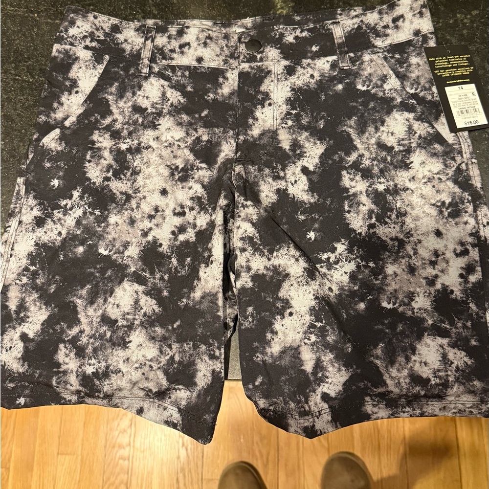 Black and White Boardshort swim trunks